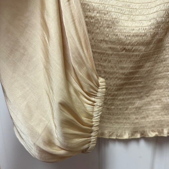 J Crew Smocked Top - Picture 2 of 6